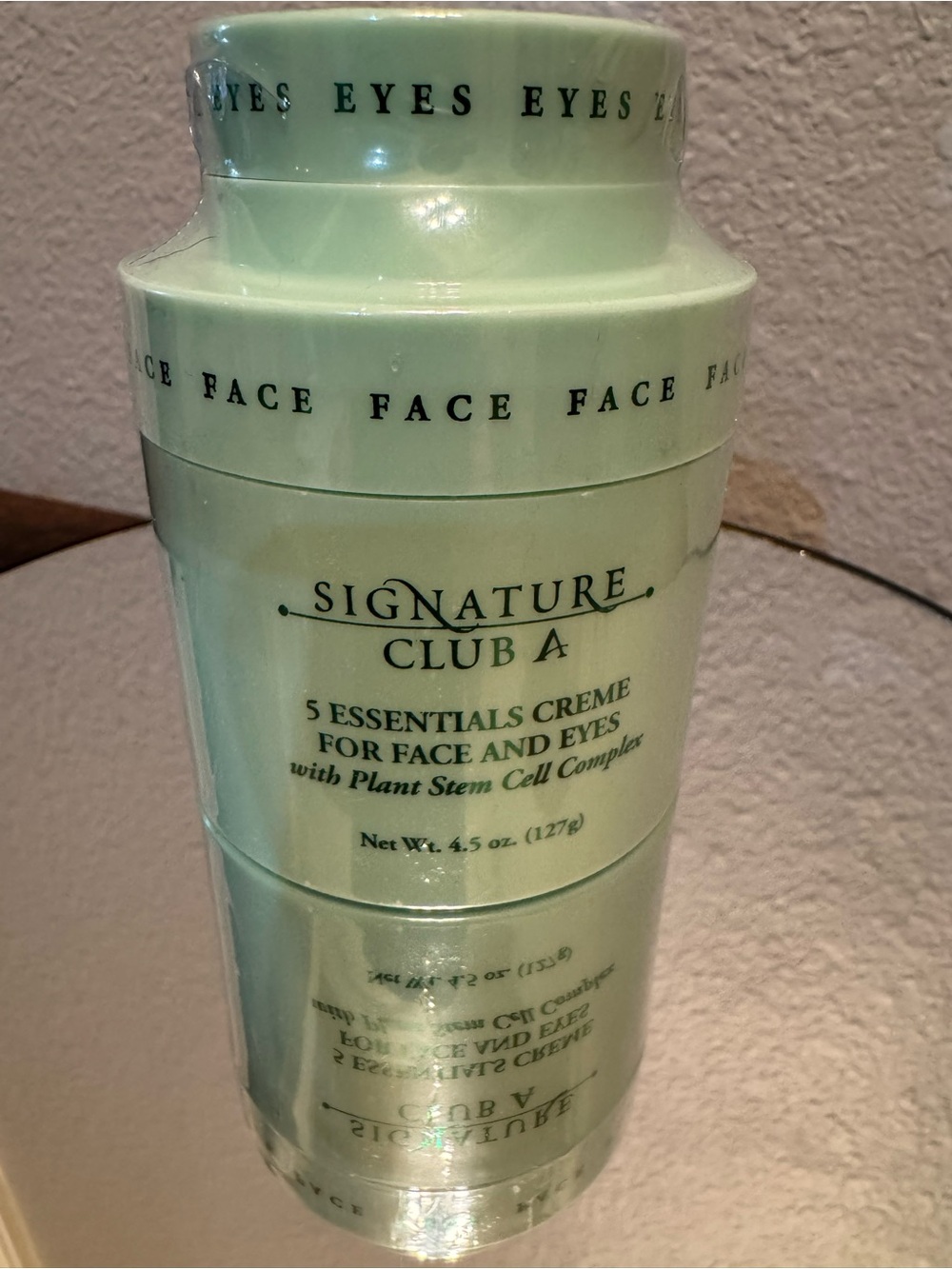 Signature Club A 5 Essentials Creme for Face and Eyes. New 4.5 oz.